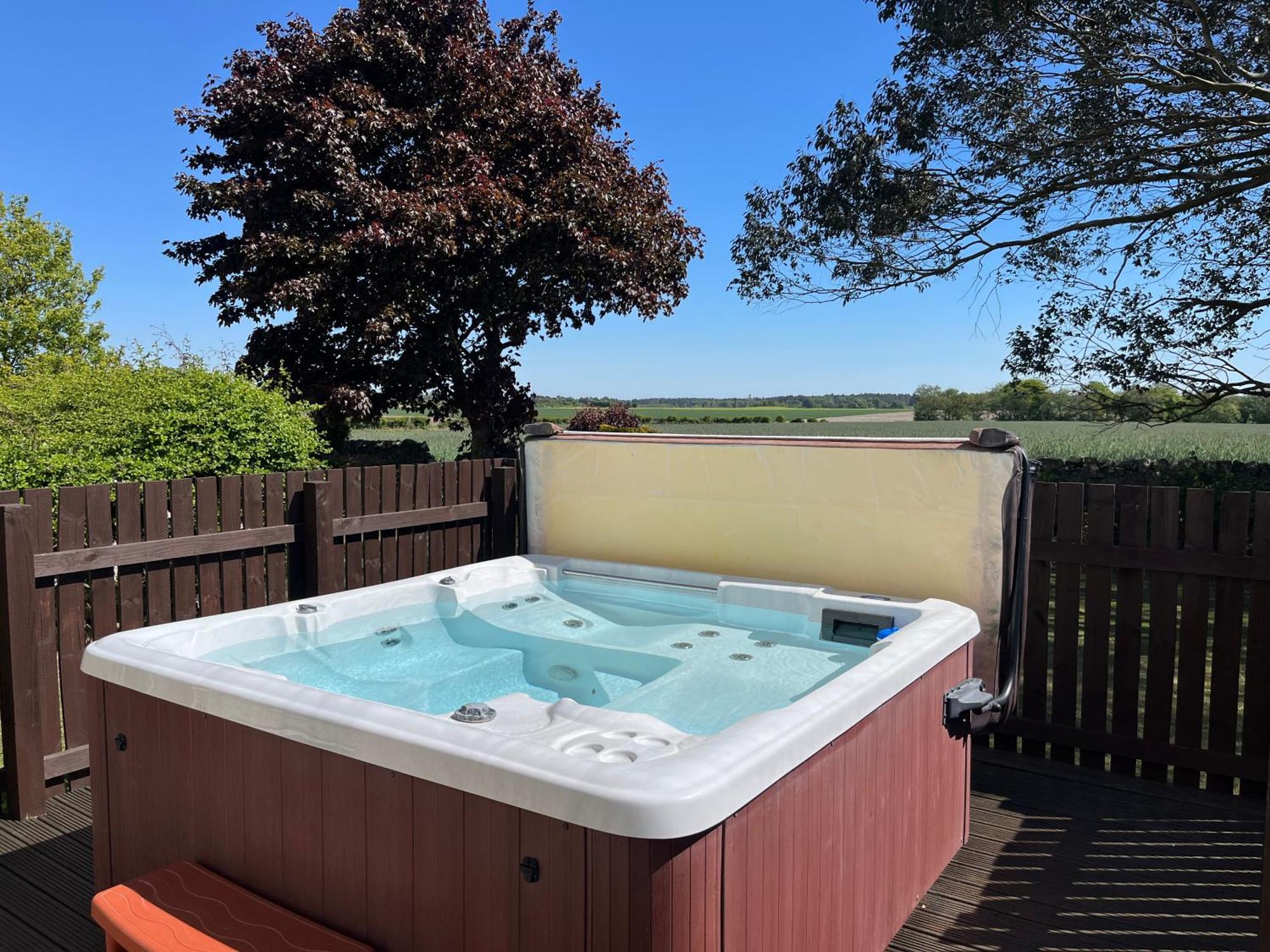 Vicarsford Farmhouse With Hot Tub Leuchars Exteriér fotografie